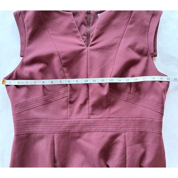Antonio Melani Sleeveless Split Neck Knee Length Pencil Dress in Burgundy Sz 14 - Picture 9 of 11